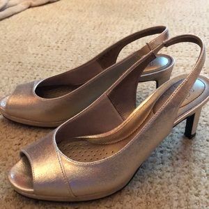 Life Style Peep Toe Heels